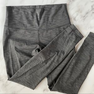 Lululemon workout leggings size 8